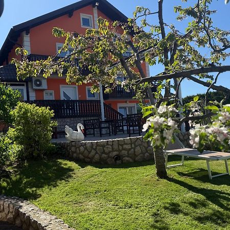 Plitvice Pension Perisic Korenica Exteriör bild