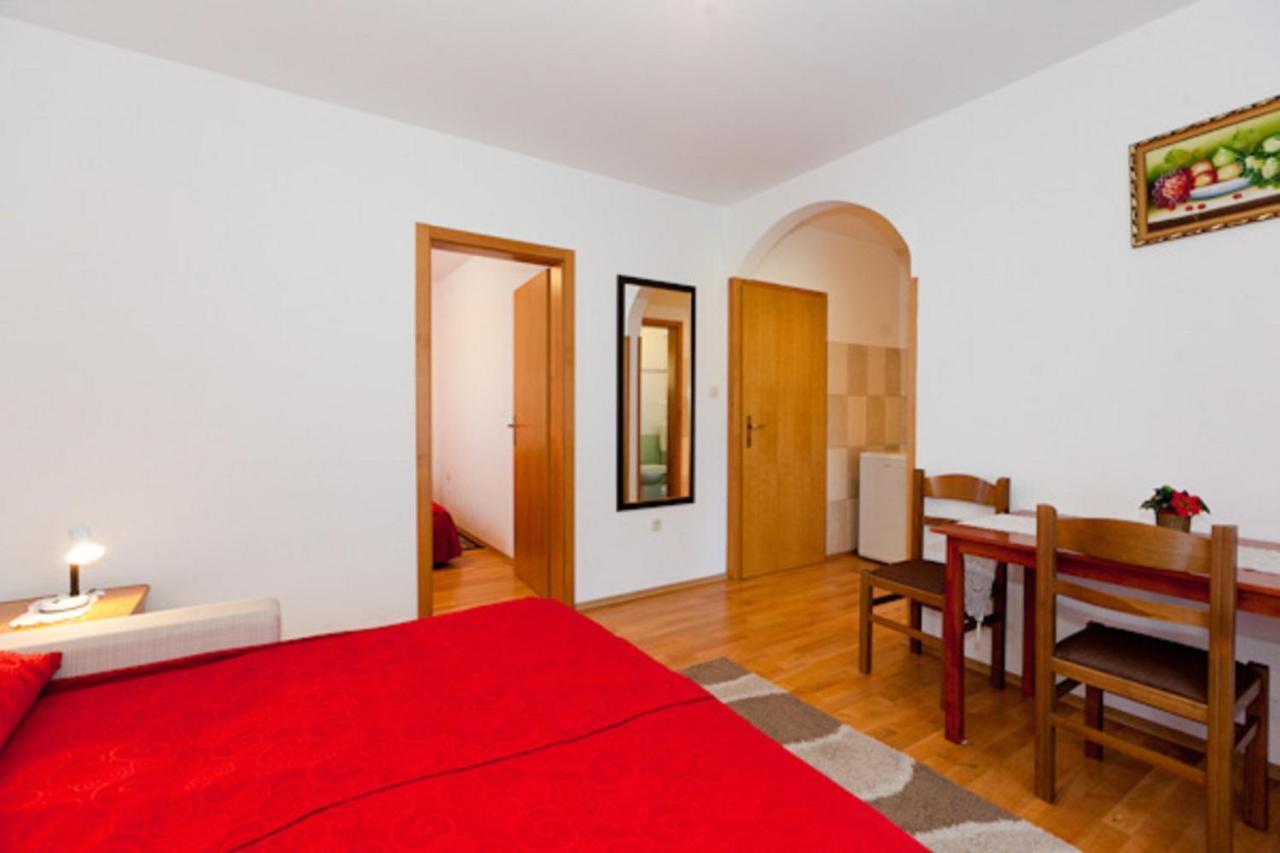 Plitvice Pension Perisic Korenica Rum bild